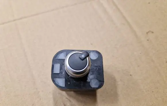 Audi A3 S3 8V Wing mirror switch 8V0959565N