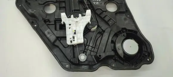 Hyundai Elantra VII Rear door window regulator with motor 83480-AA000