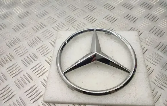 Mercedes-Benz Vito Viano W447 Manufacturers badge/model letters 