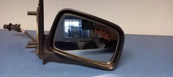 Volkswagen Polo III 6N 6N2 6NF Front door electric wing mirror E9020098