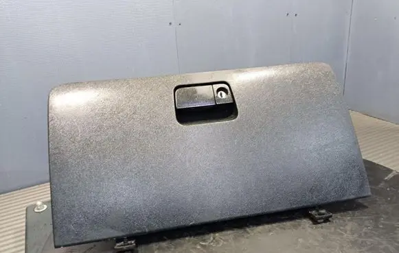 Honda CR-V Glove box