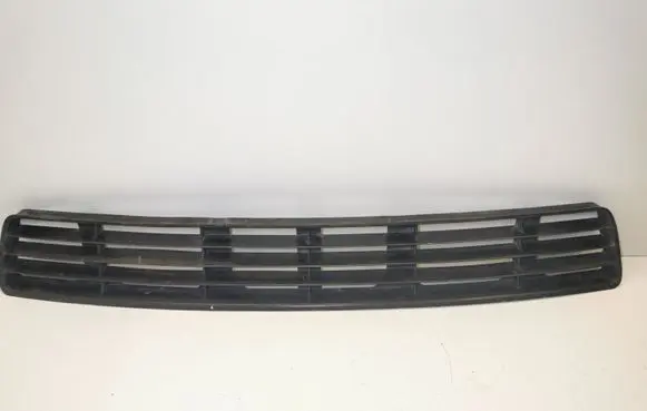 Audi A4 S4 B5 8D Front bumper lower grill 8D0807683