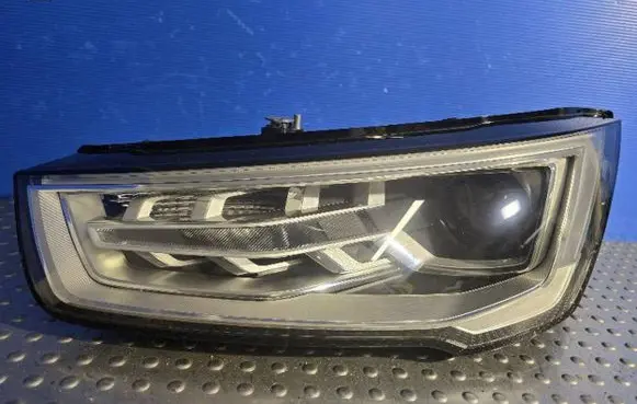 Audi A1 Headlight/headlamp 8XA941005