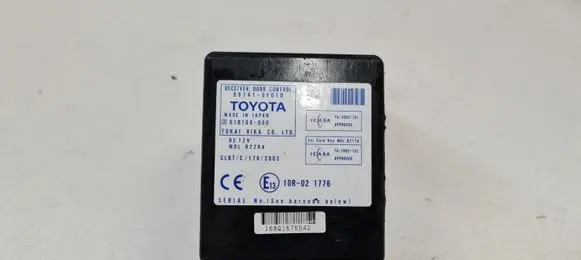 Toyota Corolla Verso AR10 Door control unit/module 897410F010 61B168000 10R021776