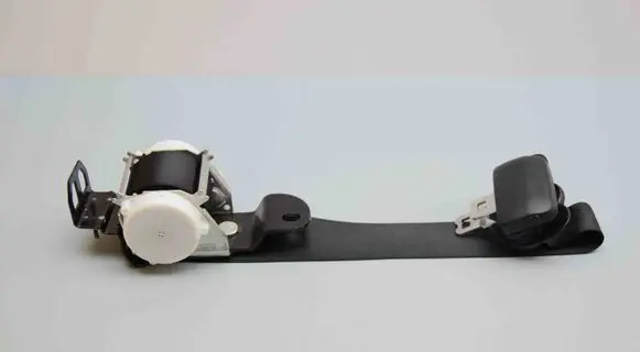Mini Cooper Countryman R60 Middle seatbelt (rear) 7469264