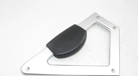Audi TT Mk1 Other center console (tunnel) element 8N0857646