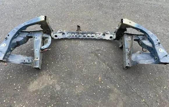 Honda Civic IX Radiator support slam panel