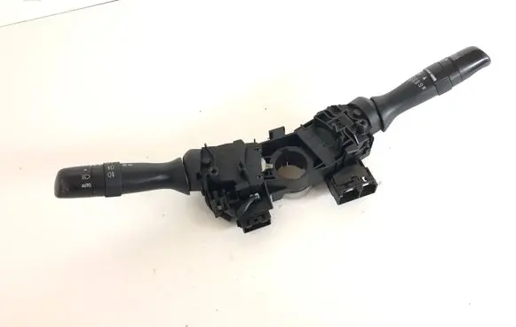 Lexus RX 330 - 350 - 400H Wiper turn signal indicator stalk/switch 