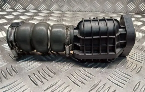 Citroen DS3 Intake resonator 9687261180 9685598580