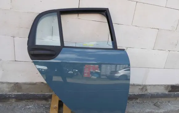 Smart ForFour II W453 Rear door