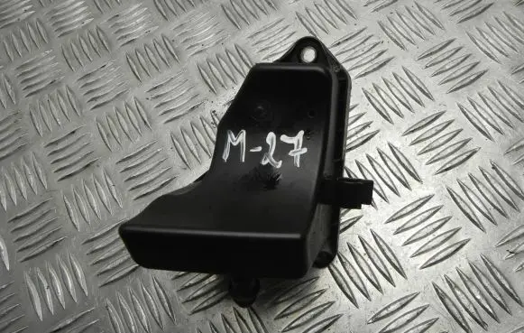 Mercedes-Benz GL X164 Oil breather separator A2730160134 M-27