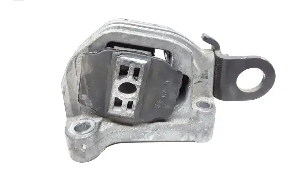 Volvo S60 Engine mount bracket 30776354