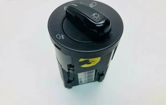 Volkswagen Polo V 6R Light switch 6R0941531B