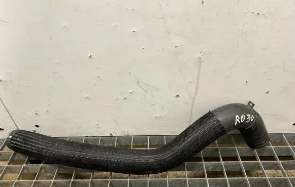 Ford Mustang VI Engine coolant pipe/hose