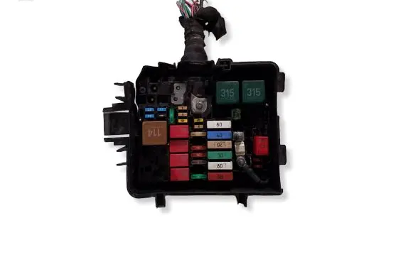Opel Mokka B Fuse box set 12730125 96QT058180 1K504425