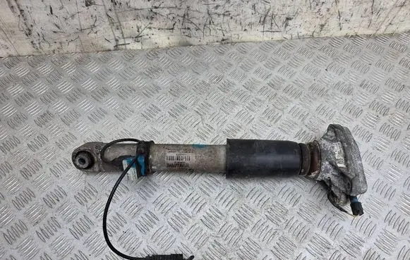 BMW 4 F32 F33 Rear shock absorber/damper 2284909 33522284909 6796033