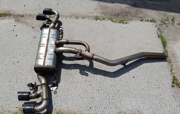 Maserati Grecale Rear muffler/silencer tail pipe 670177008