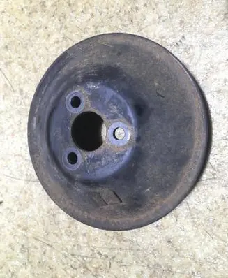 Mercedes-Benz E W124 Alternator pulley 2014600479