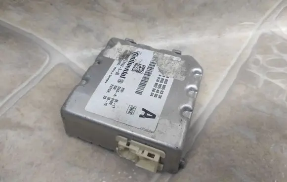 Mercedes-Benz E AMG W212 Windshield/windscreen camera A0009050338 A0009025804