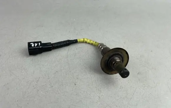 Subaru Impreza IV Lambda probe sensor 22690AA960