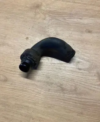 Volkswagen Transporter - Caravelle T5 Engine coolant pipe/hose 7E0122051E KA4125288HU