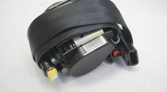 Citroen DS5 Seat belt trim 