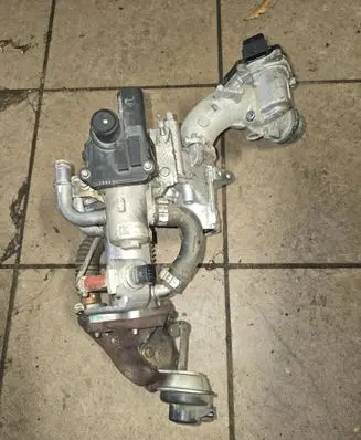 Dacia Sandero EGR valve cooler 70036814 7326145682