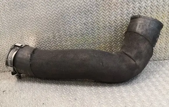 Audi A4 S4 B7 8E 8H Intercooler hose/pipe 8E0145708K