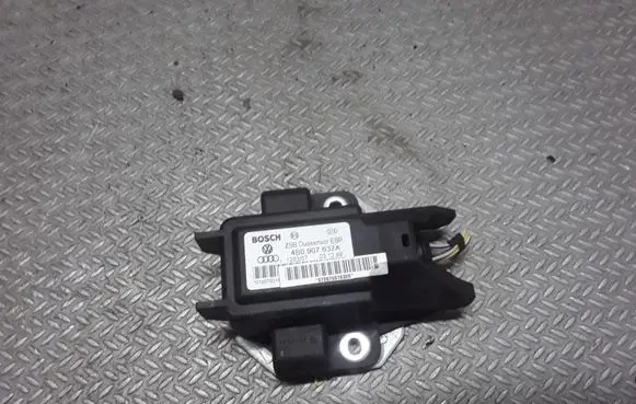 Audi A6 S6 C5 4B ESP acceleration yaw rate sensor 4B0907637A