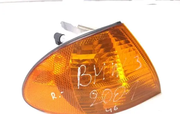 BMW 3 E46 Front indicator light 69027660311328002
