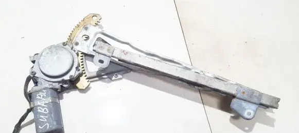 Subaru Impreza I Sliding door window regulator with motor