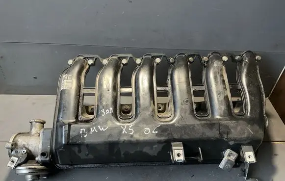 BMW X5 E53 Intake manifold