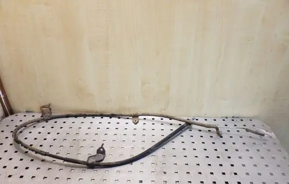 Handbrake/parking brake wiring cable