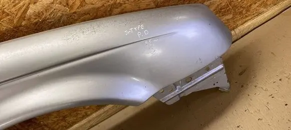 Jaguar S-Type Fender