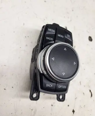 BMW 4 F32 F33 Head unit multimedia control 9350723 19226310 2679656