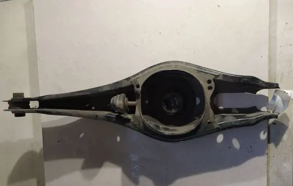 Volkswagen Golf VII Rear upper control arm/wishbone 5Q05C5371B