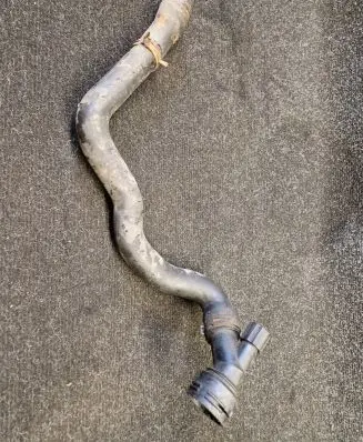 Skoda Fabia Mk1 (6Y) Engine coolant pipe/hose 6Q0122051CJ
