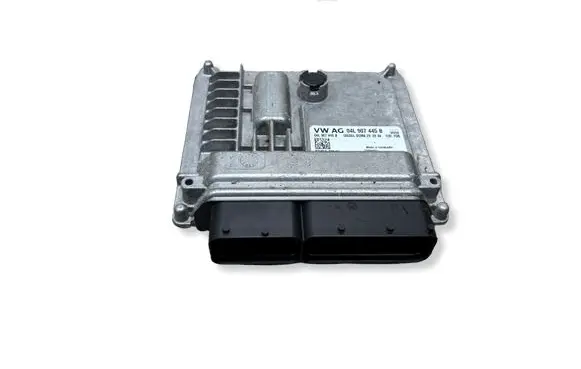 Volkswagen Golf Sportsvan Engine control unit/module 04L907445B 28445556