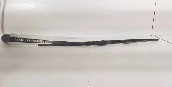 Nissan Almera Tino Front wiper blade arm 28780BU000