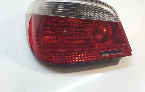 BMW 5 E60 E61 Rear/tail lights 7165737