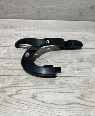 BMW 3 E90 E91 Headlight/headlamp mounting bracket 7138405 15857711