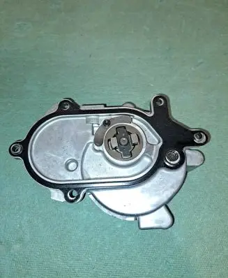 Audi Q5 SQ5 Vacuum pump 05L145100