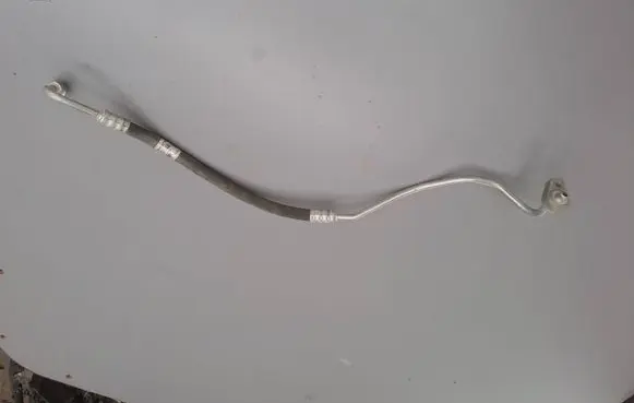 Mercedes-Benz C W205 Air conditioning (A/C) pipe/hose A2058305702