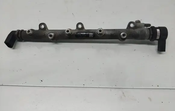 BMW 3 E46 Fuel main line pipe 0281002481 11168885 191103