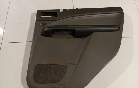 Ford Focus C-MAX Rear door card panel trim