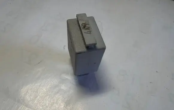 Volkswagen Touran I Other relay 1K0951253 0332011100