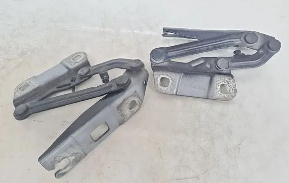 Mercedes-Benz R W251 Engine bonnet/hood hinges A2518800128
