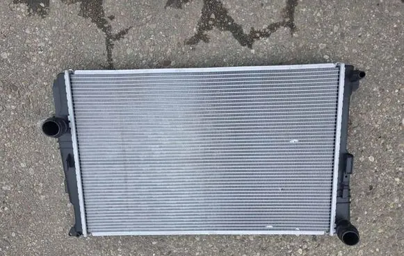 BMW X3 F25 Coolant radiator 6080801E