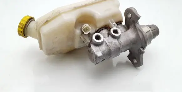 Lancia Voyager Master brake cylinder 32072583