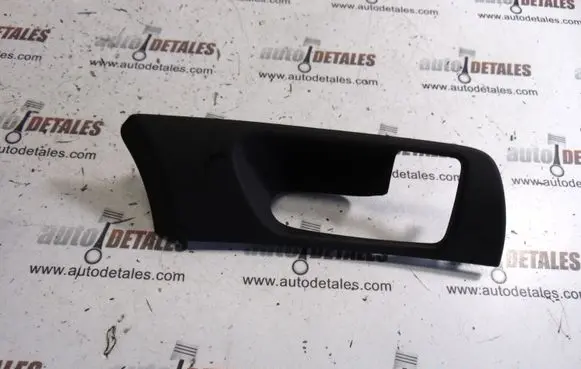 Toyota Avensis T250 Other front door trim element 6761505020